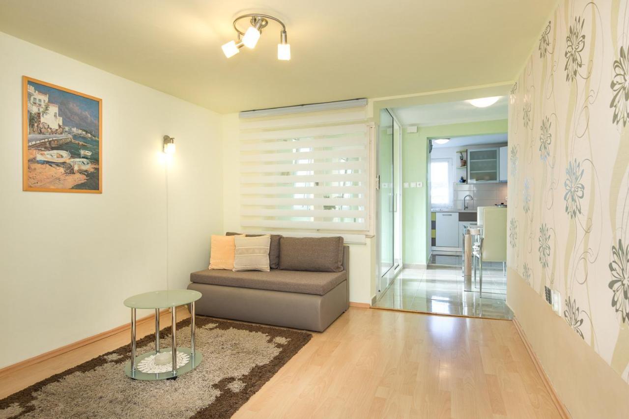 Beach Apartment Apartment Krk Town